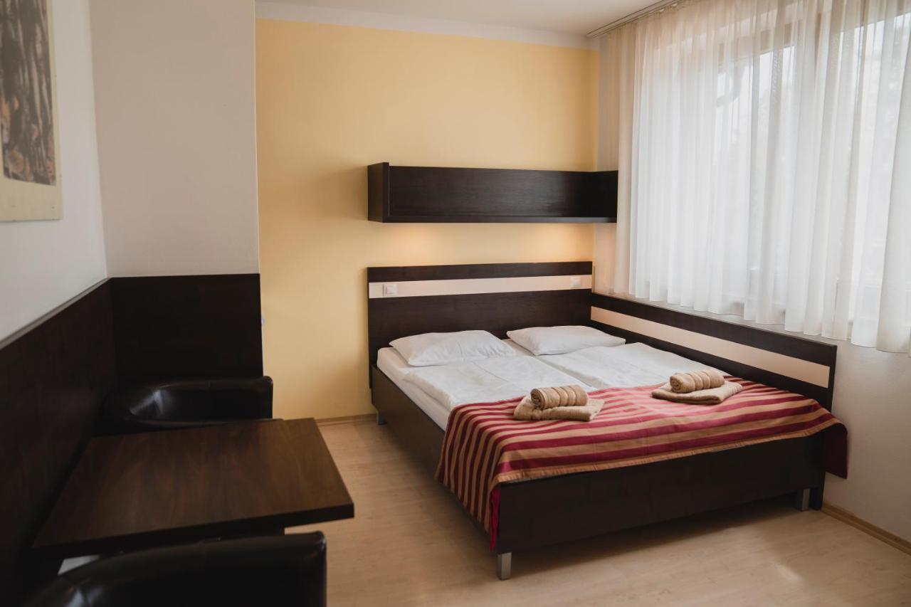 Apartman Angelika Bešeňová Екстериор снимка