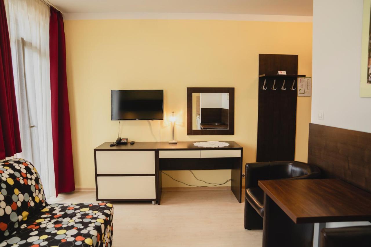 Apartman Angelika Bešeňová Екстериор снимка